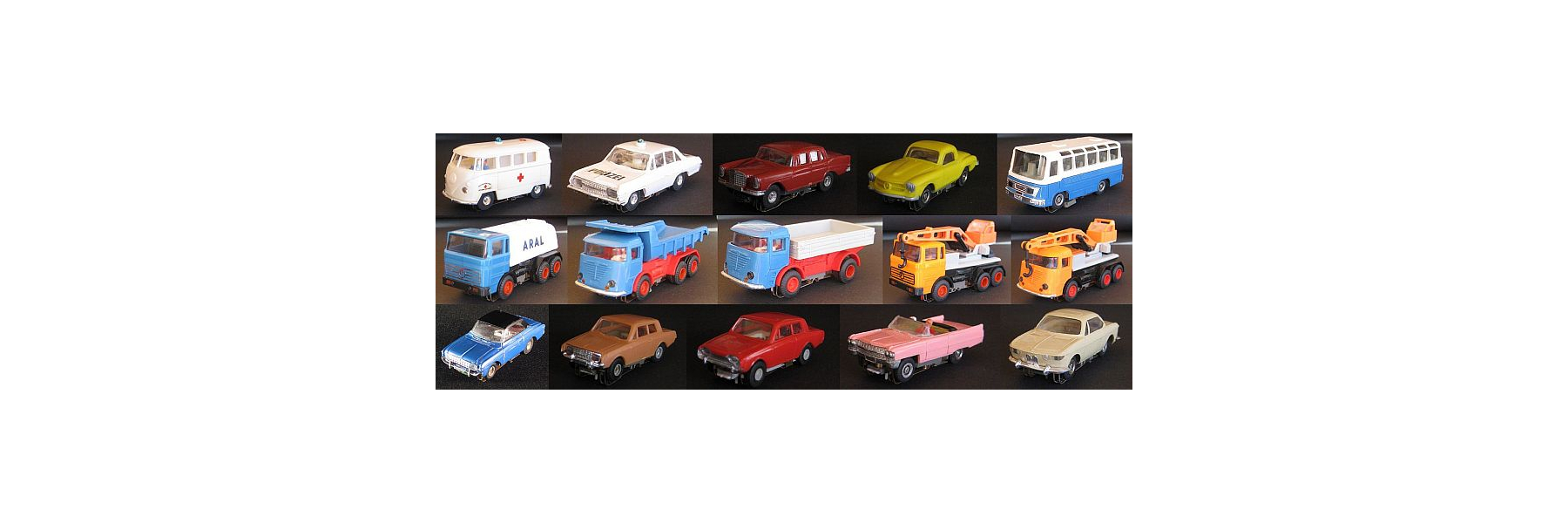 10 Faller AMS Slot Cars, dabei VW Bulli, VW Käfer usw., Z 3